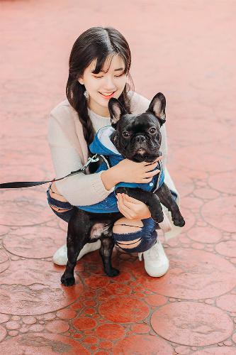 妻子在厨房被三个男人欺负的后果