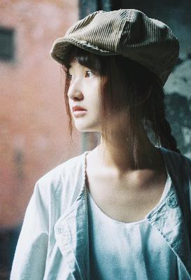 两个人轮流上24小时的班